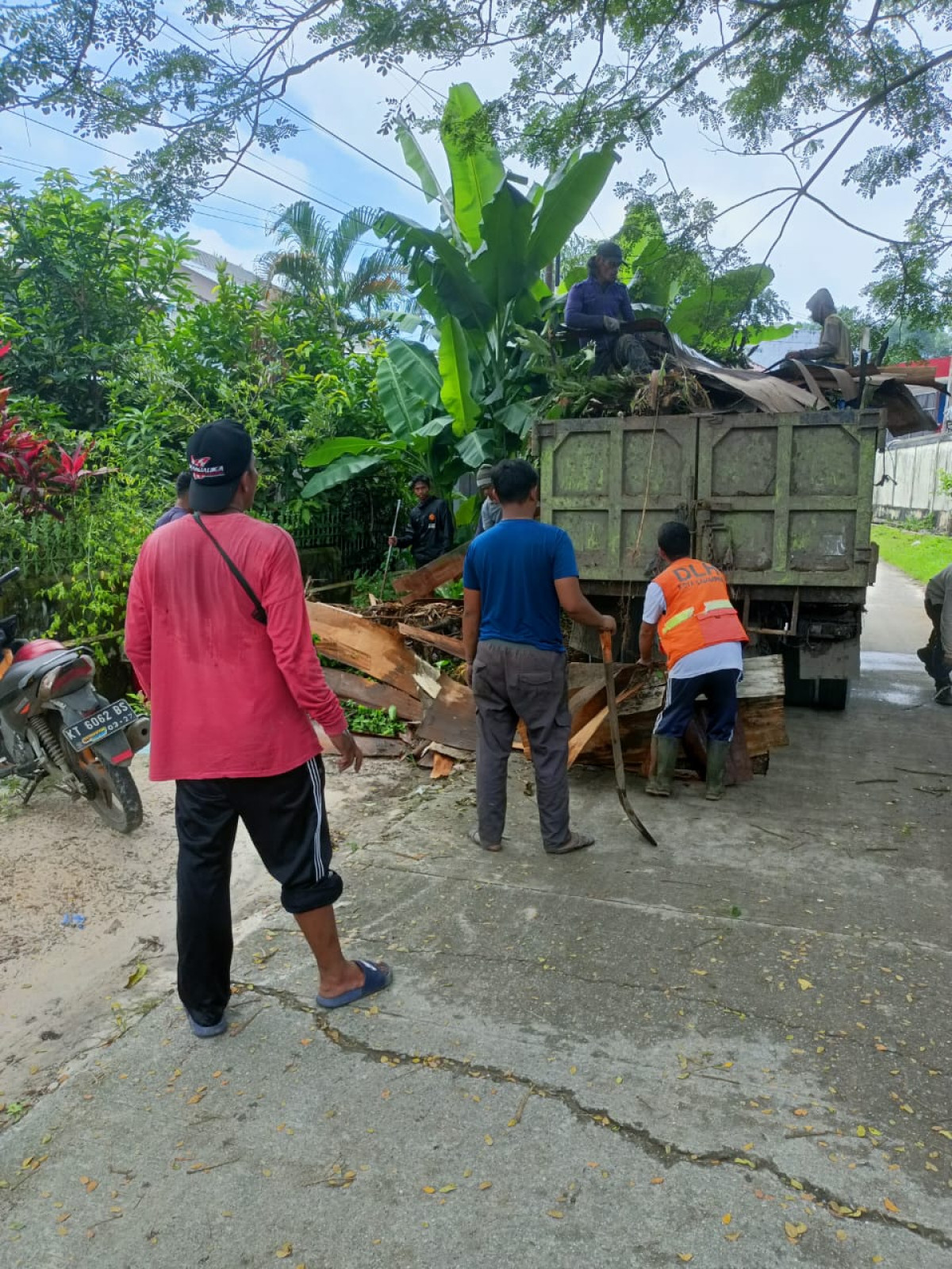 kerja bakti