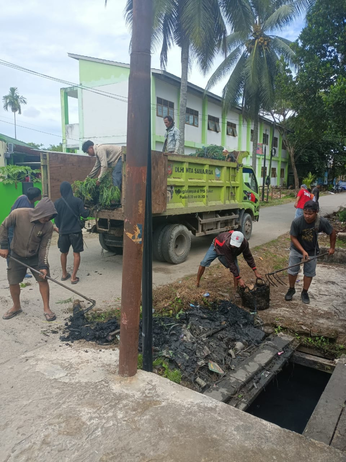 kerja bakti