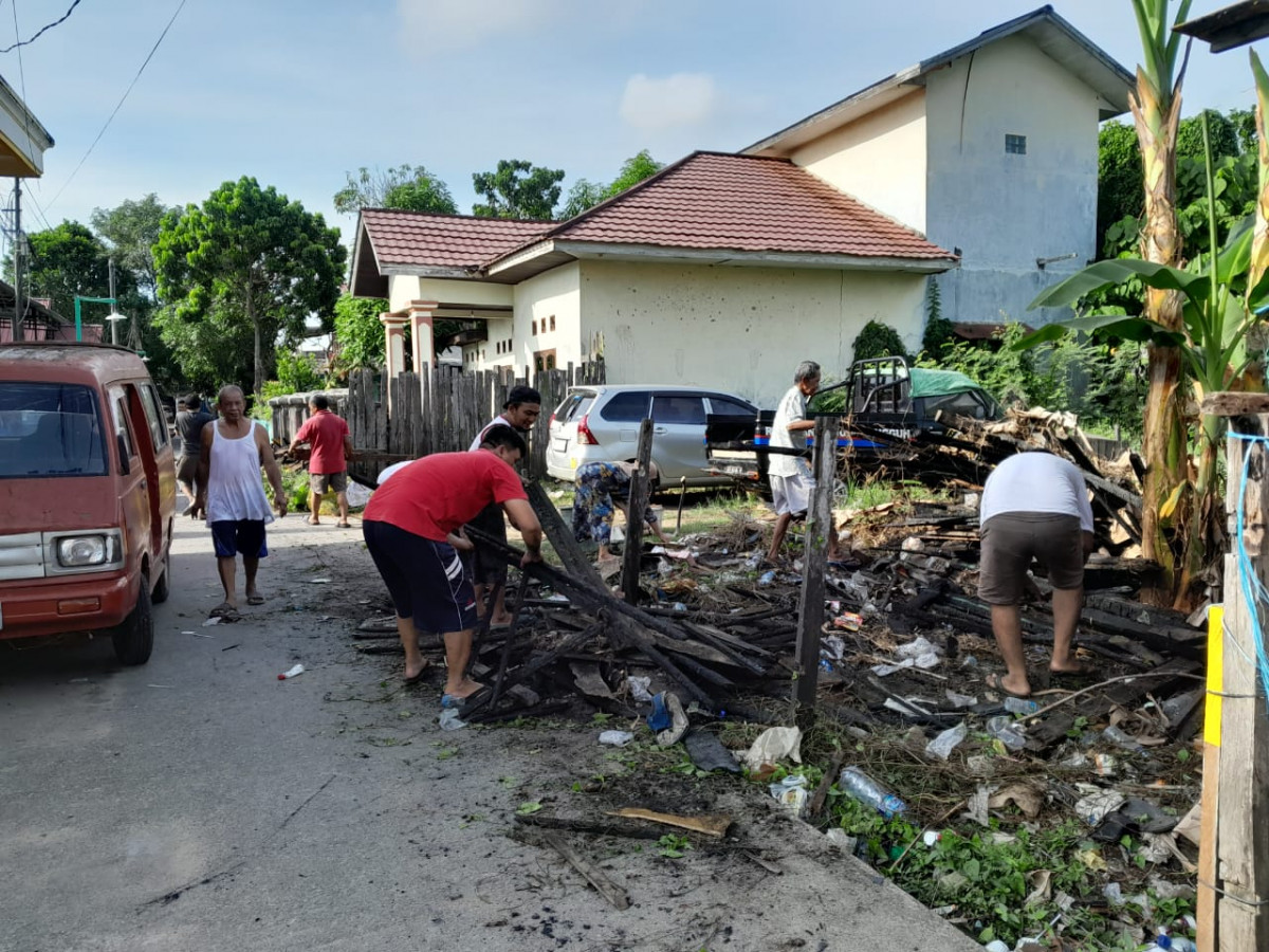 kerja bakti