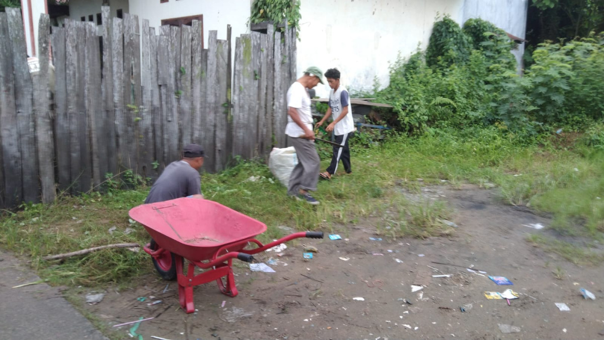 kerja bakti