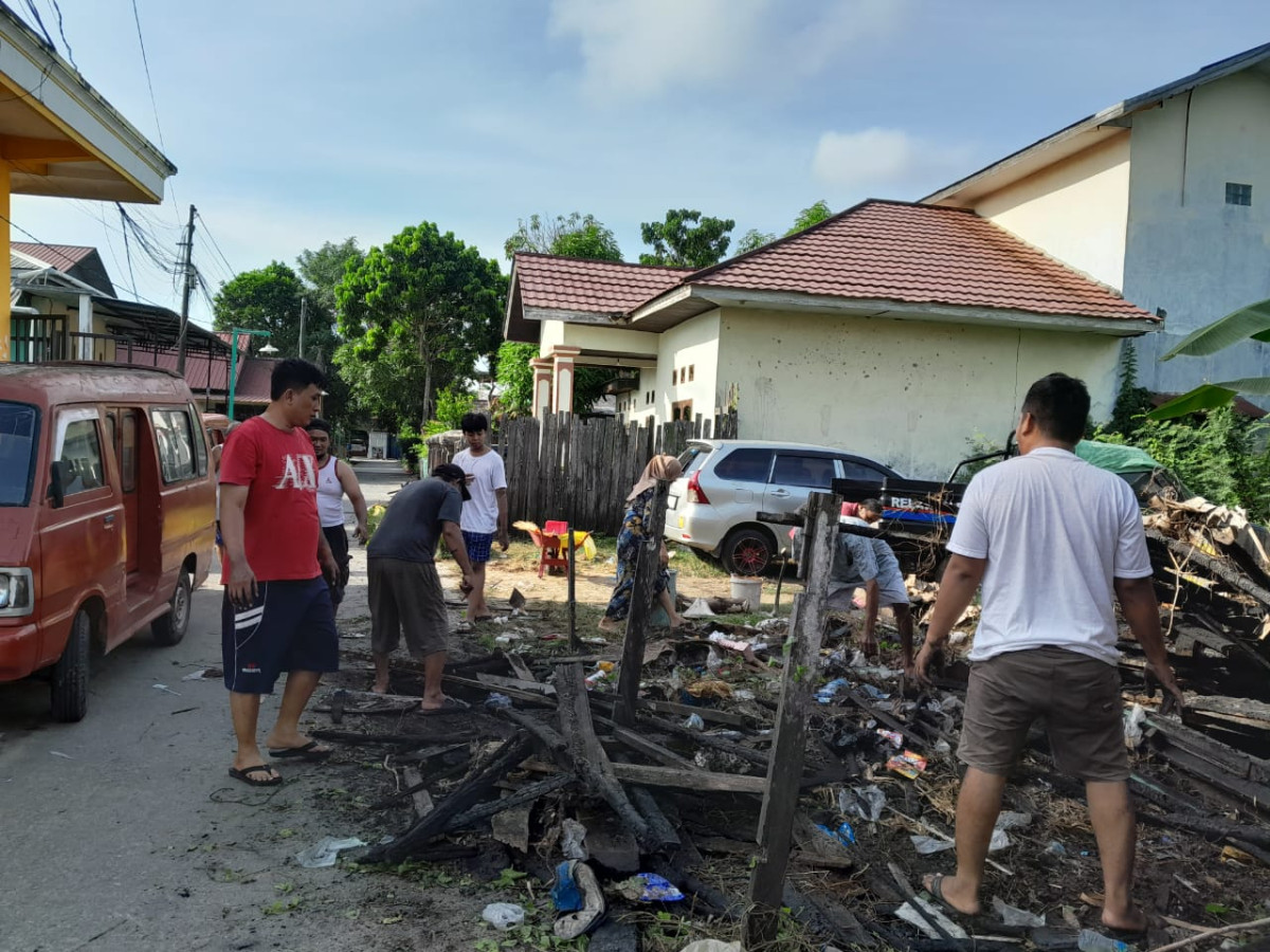 kerja bakti