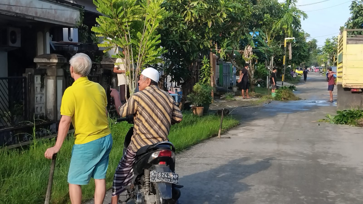 kerja bakti
