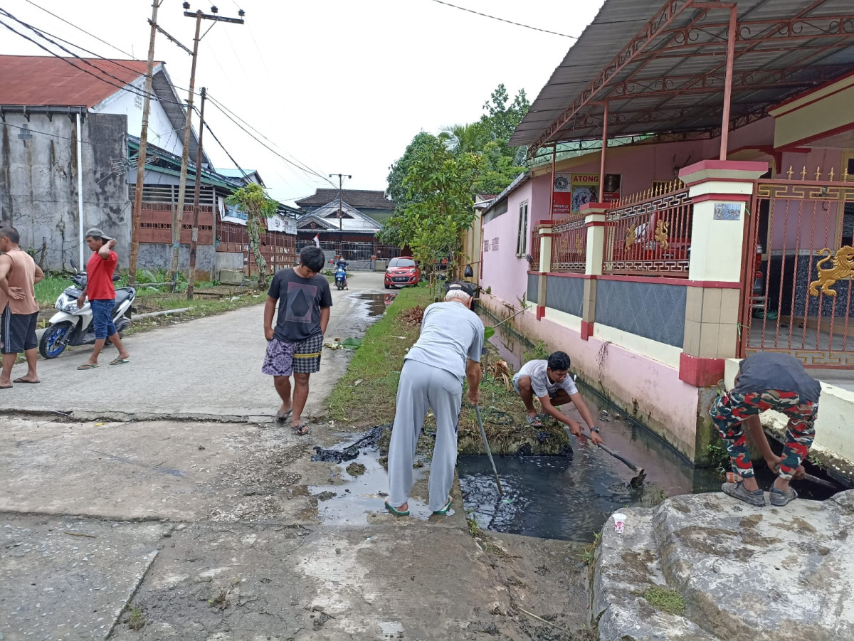 kerja bakti