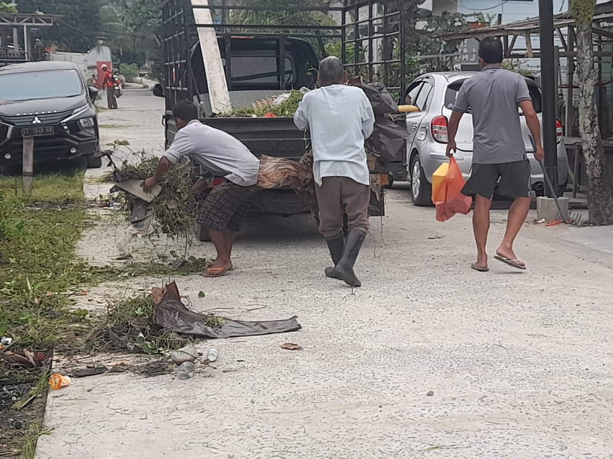 kerja bakti