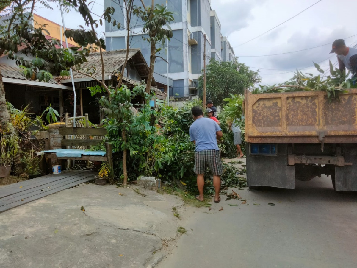 Kerja Bakti