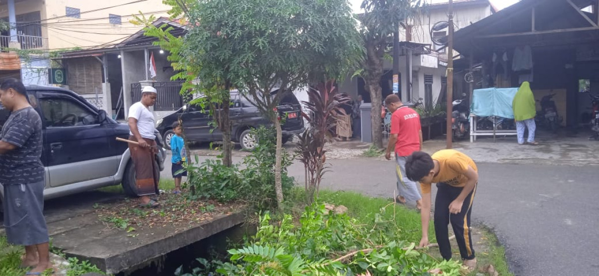 kerja bakti
