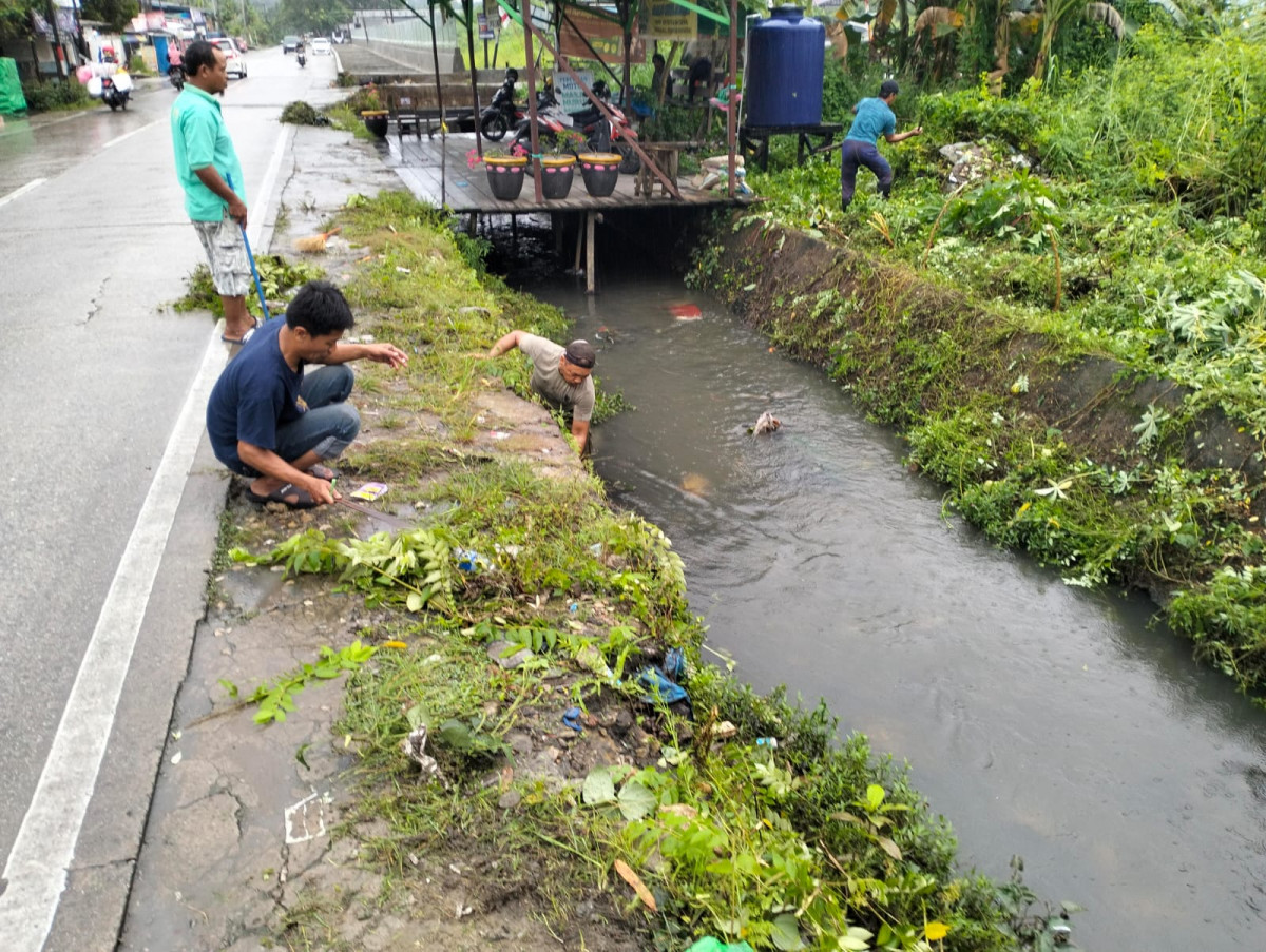 kerja bakti