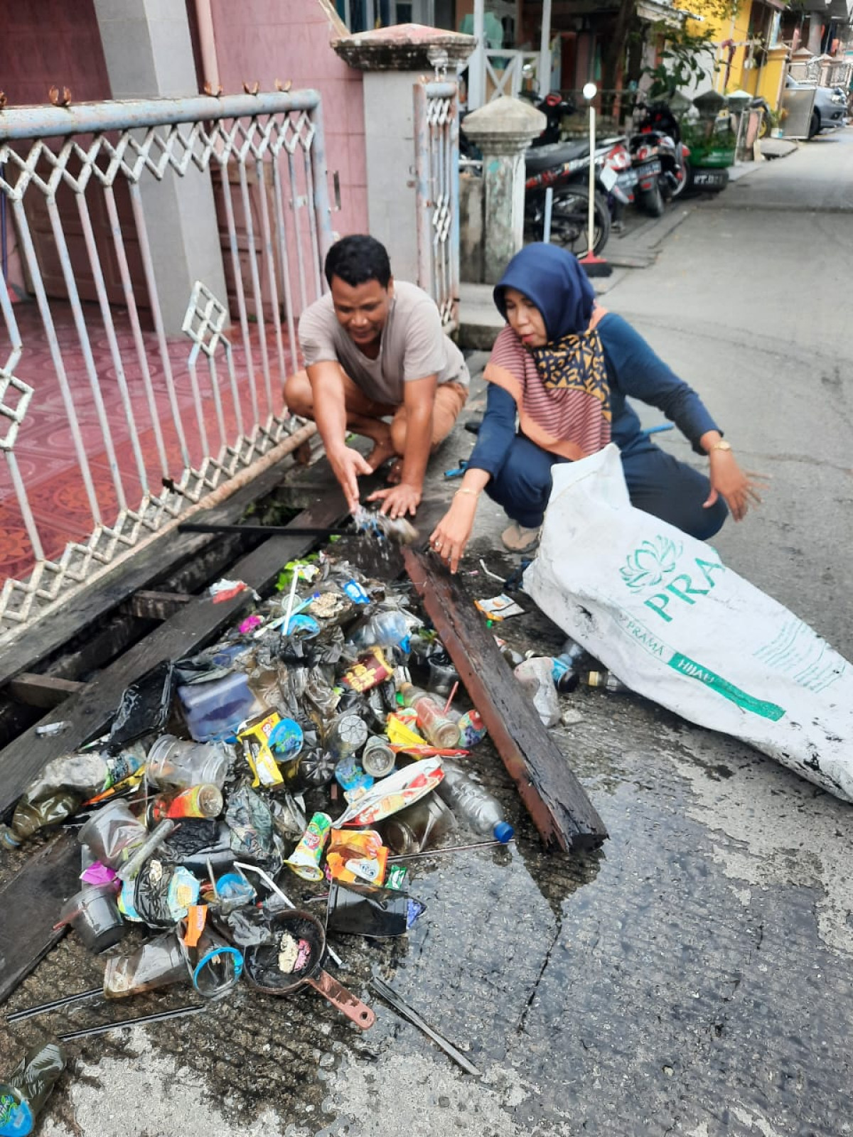 kerja bakti