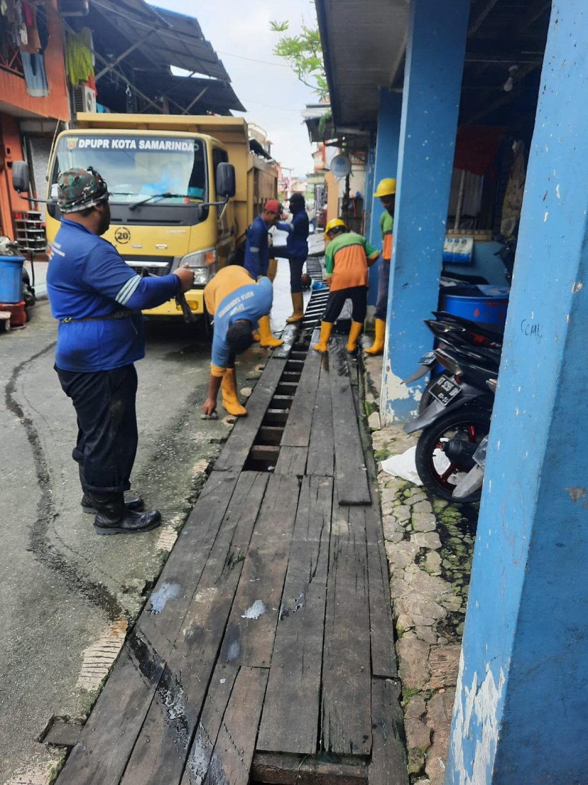 kerja bakti