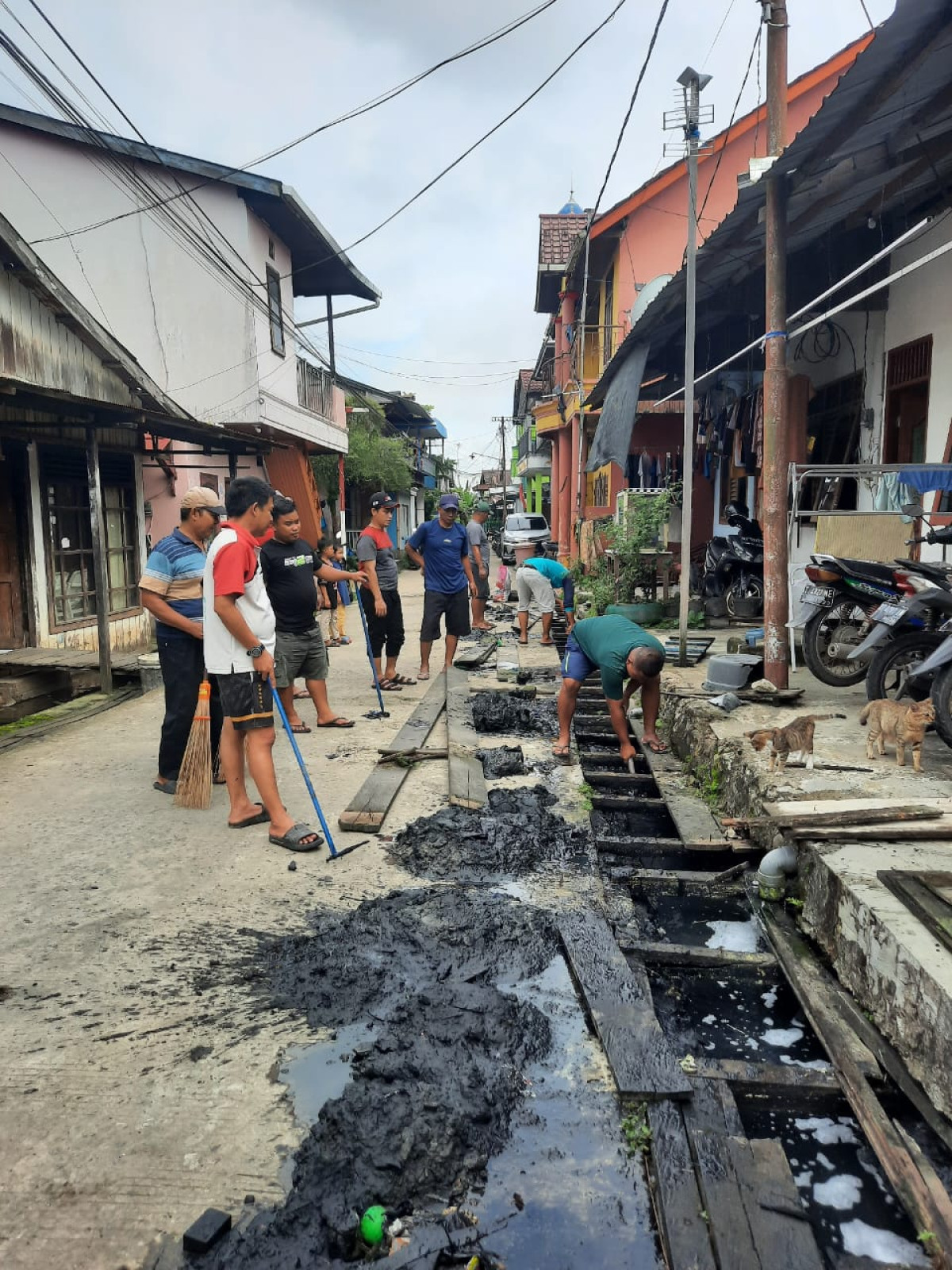 kerja bakti