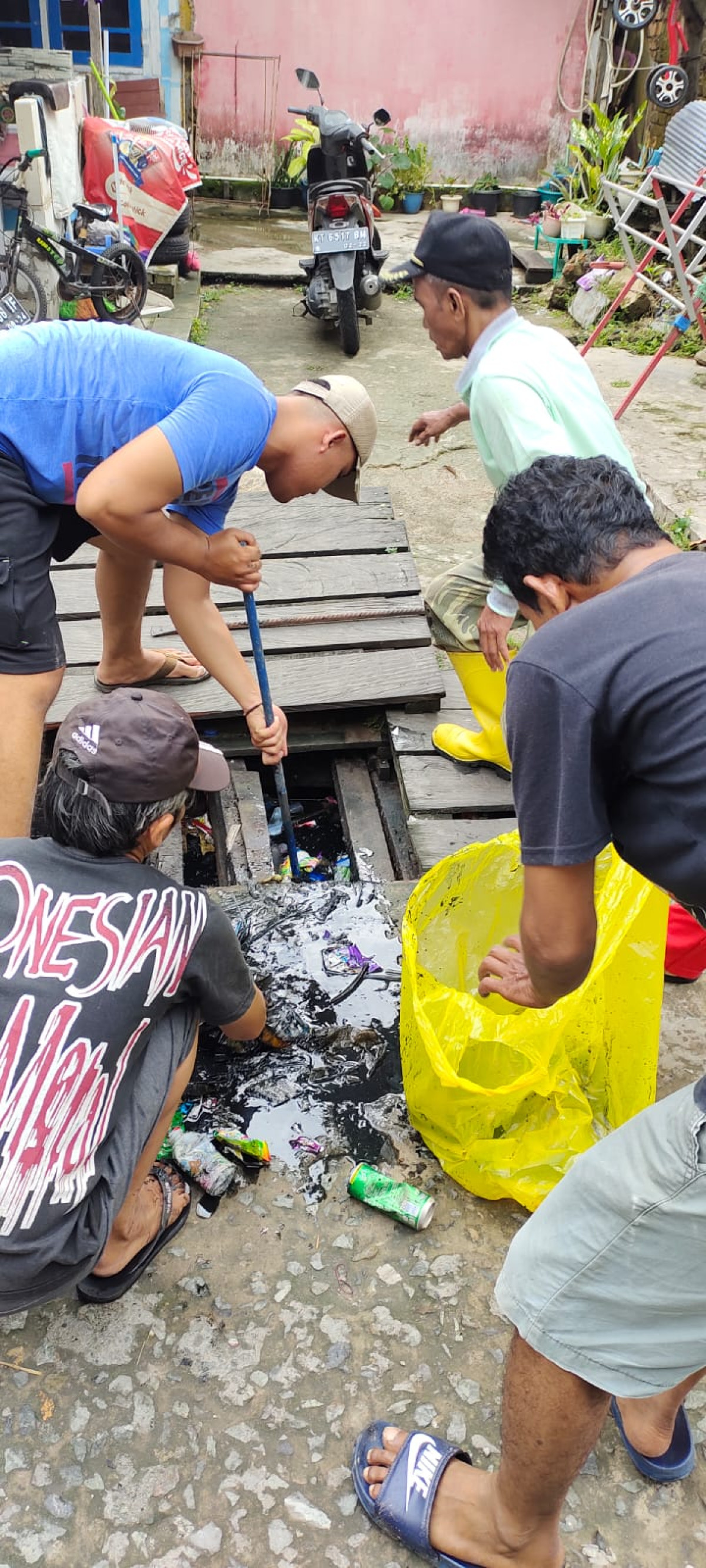 kerja bakti