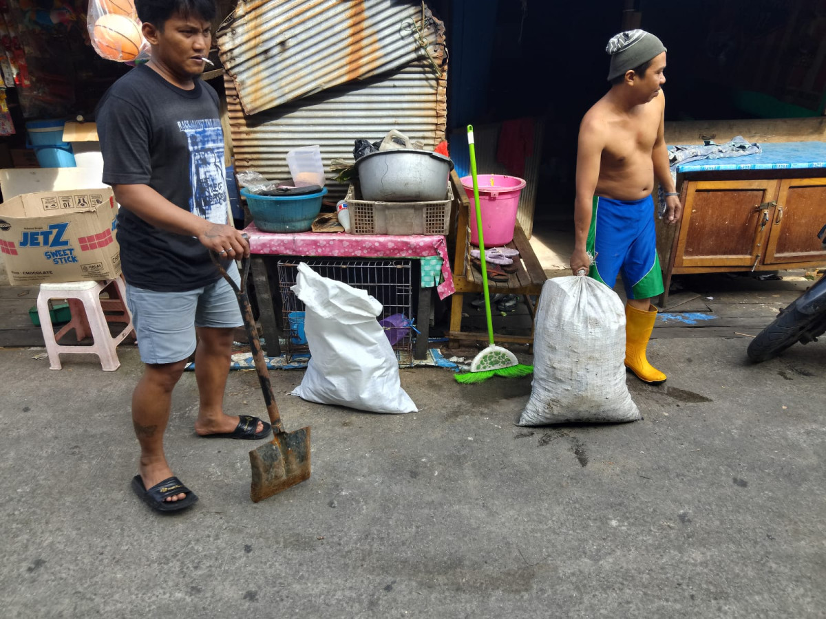 Kerja Bakti di lingkungan RT.026