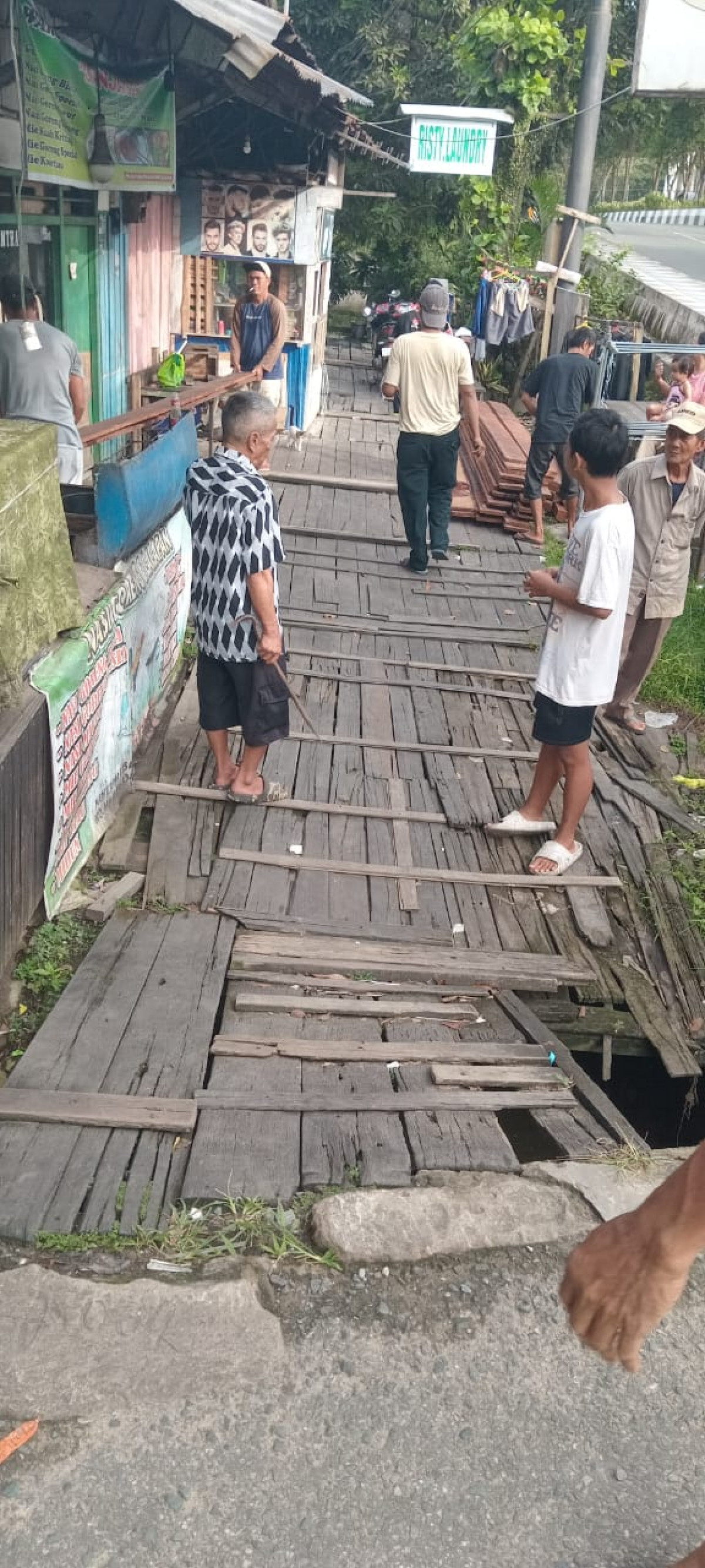 kerja bakti