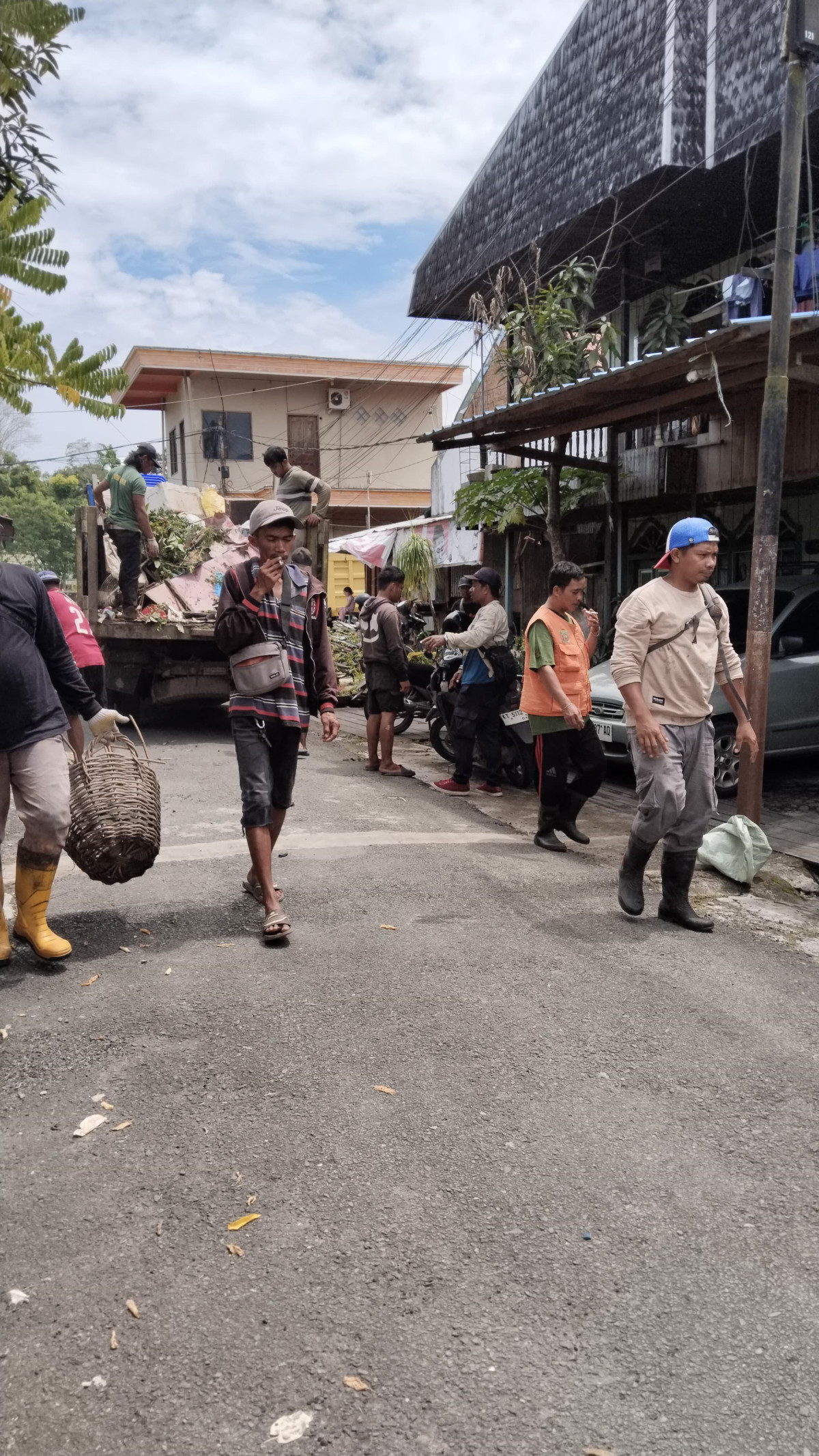 kerja bakti