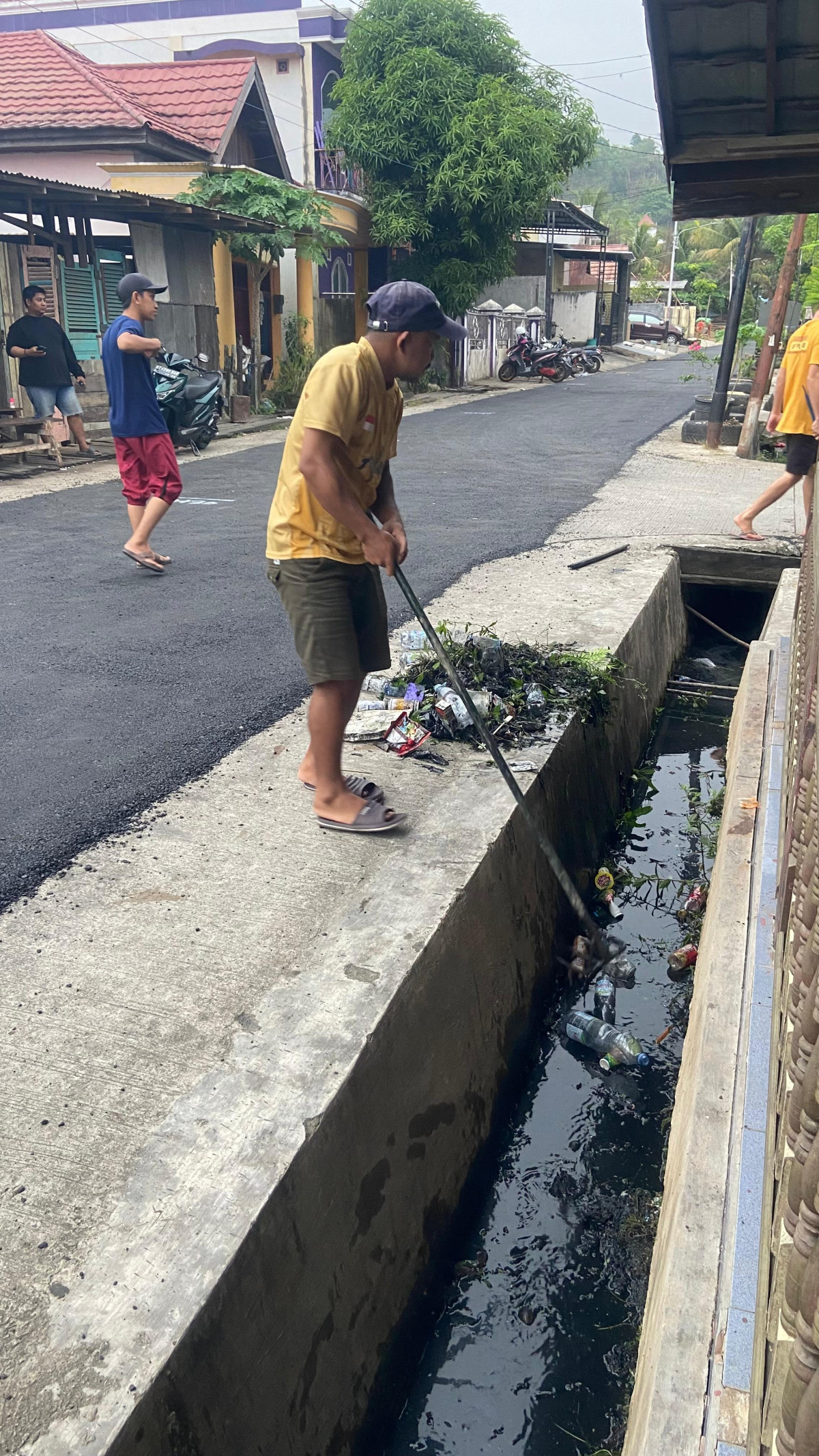 kerja bakti
