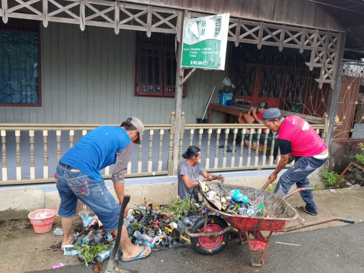 kerja bakti