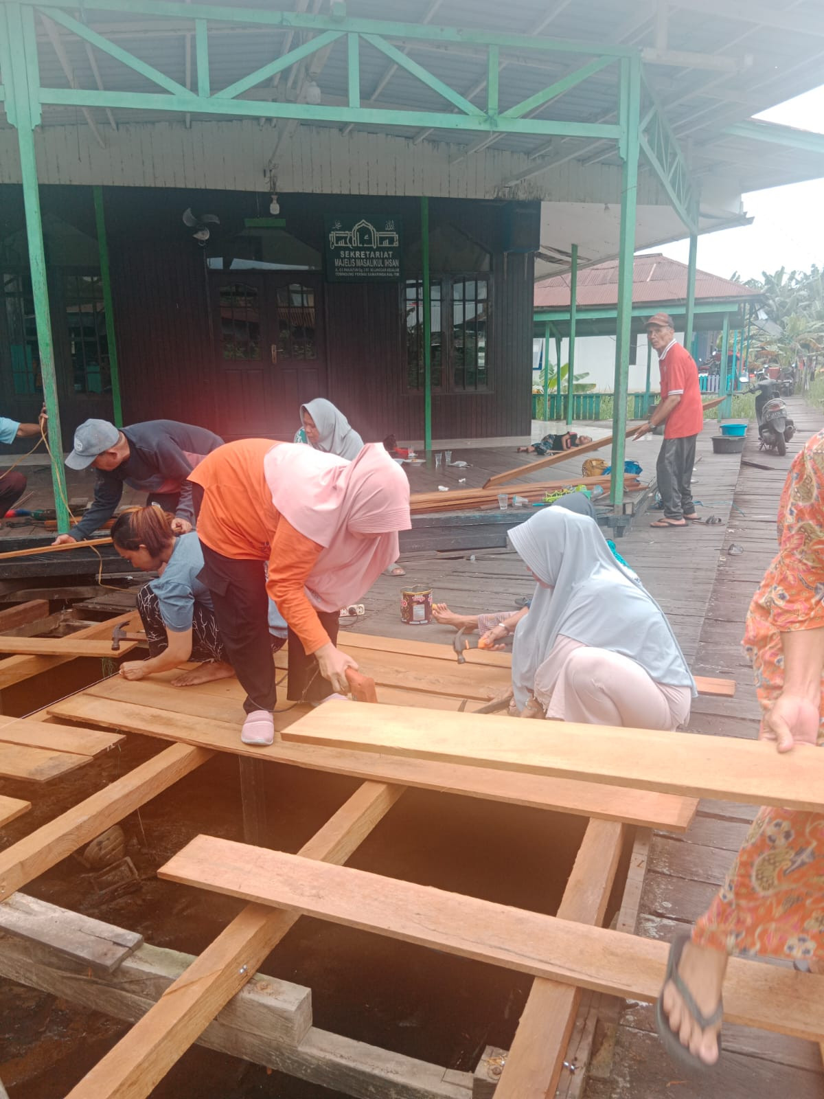 kerja bakti