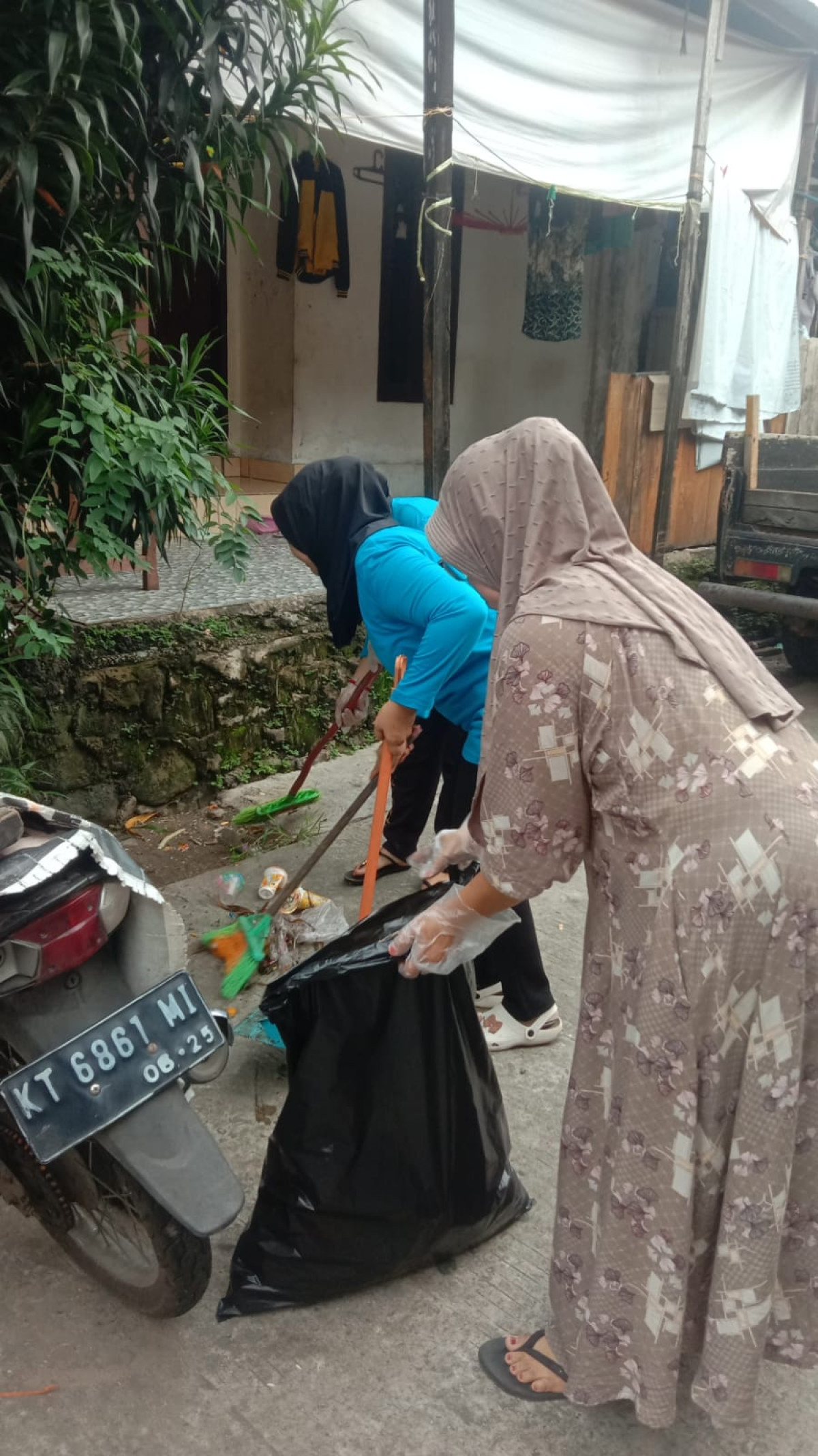 kerja bakti