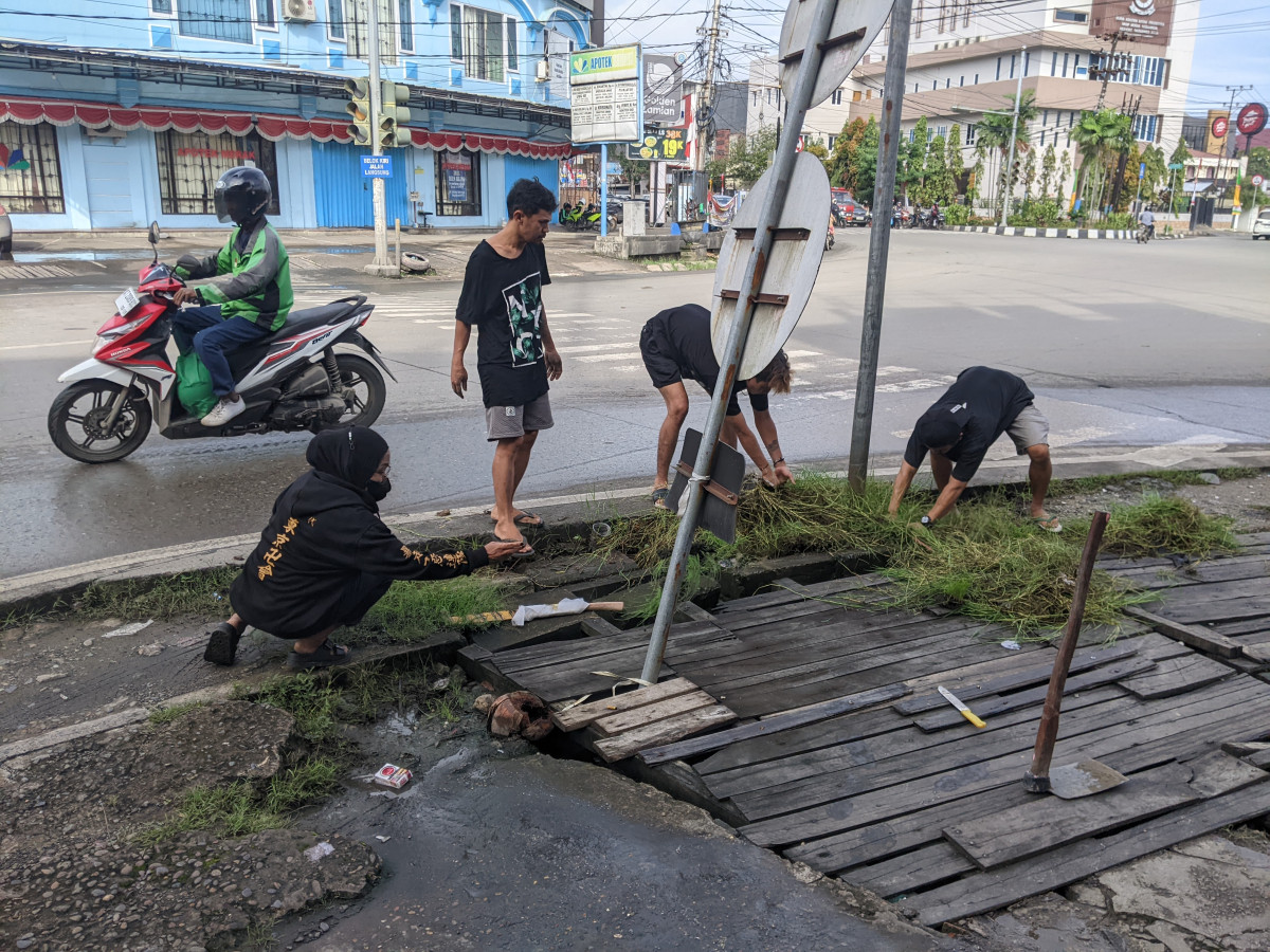 kerja bakti