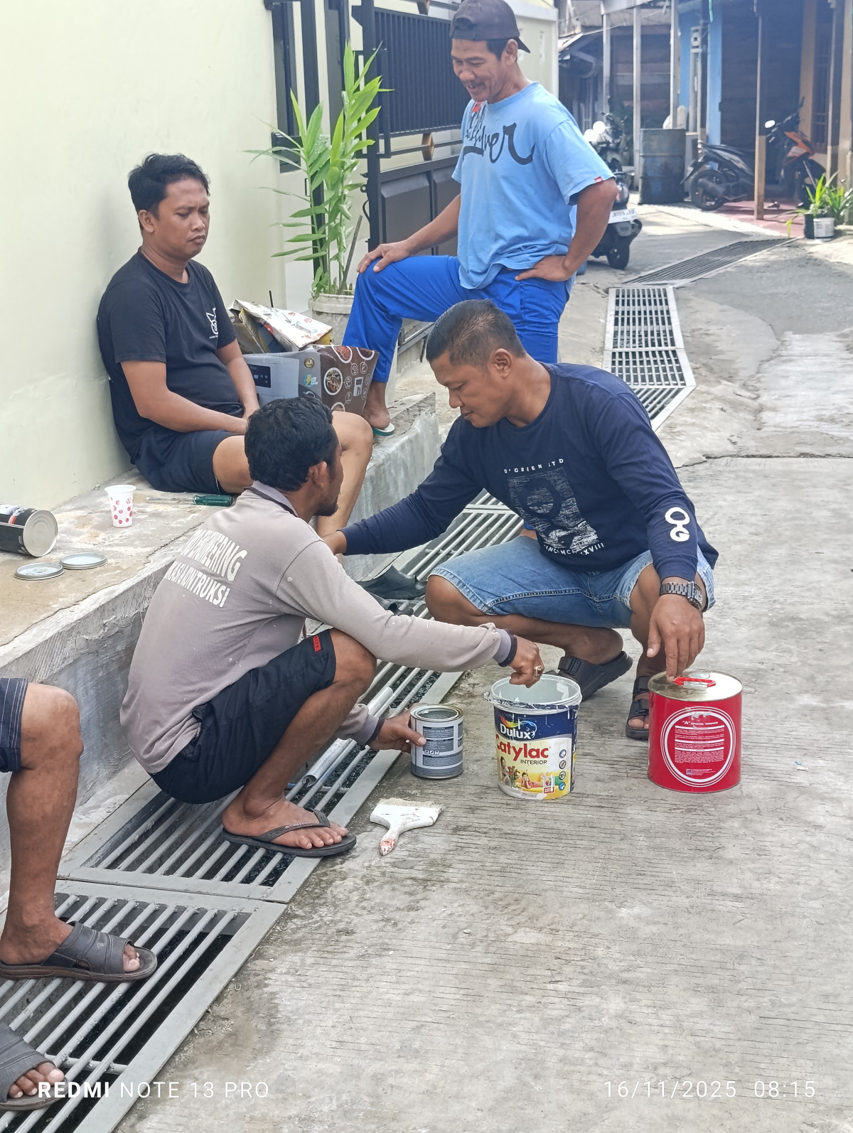 Gotong Royong kerja bakti