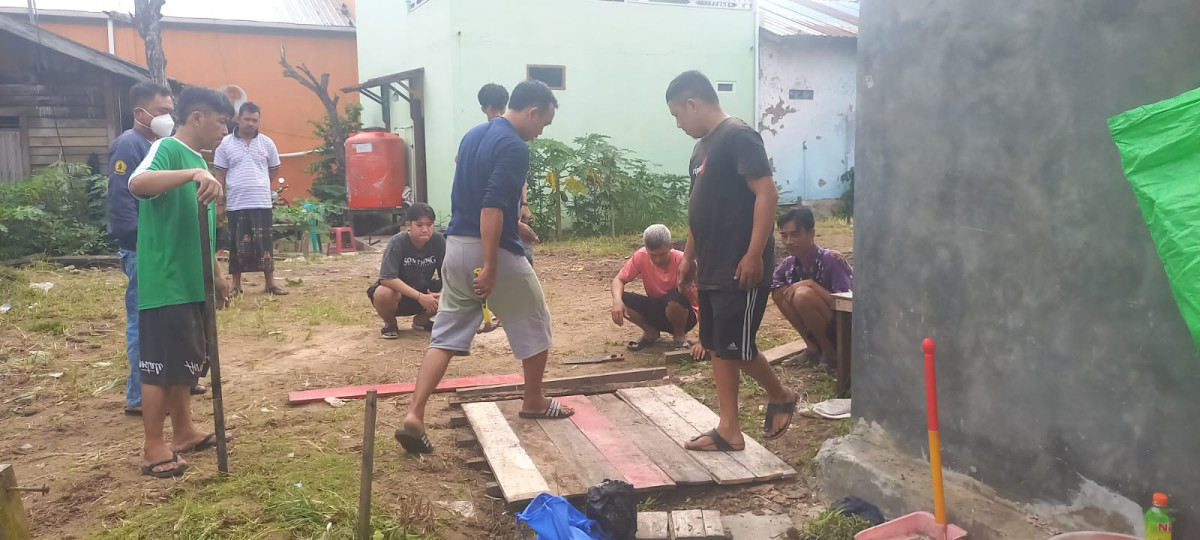 Buat penutup sumur