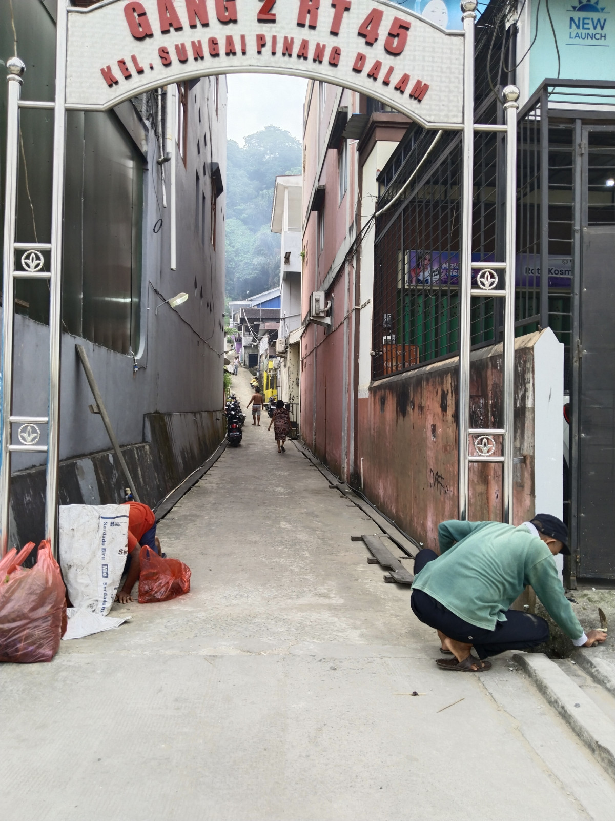 Bersihkan lingkungan