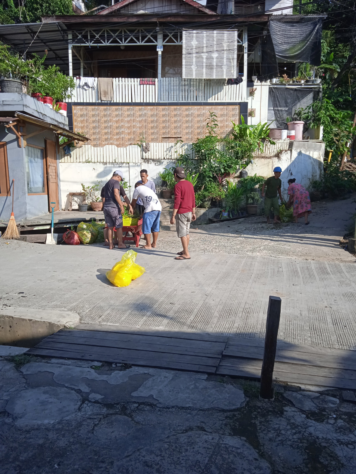 Gotong royong