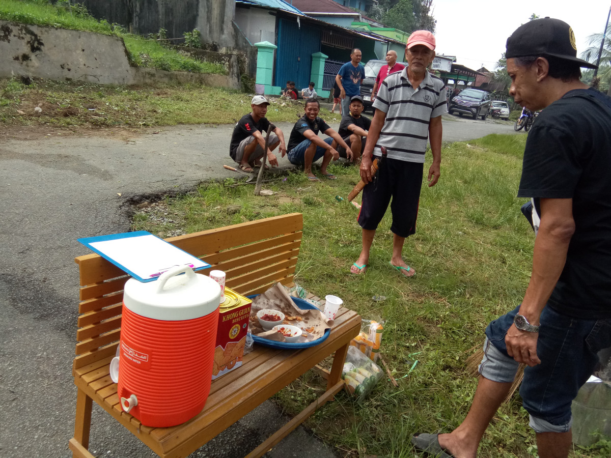 Kerja bakti / gotong royong