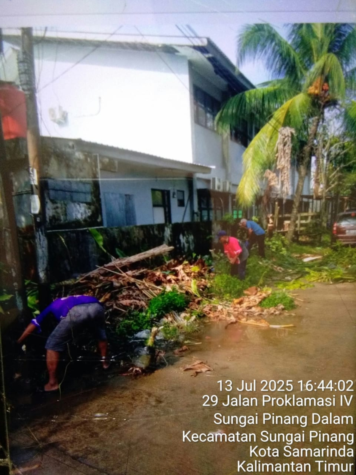 KERJA BAKTI