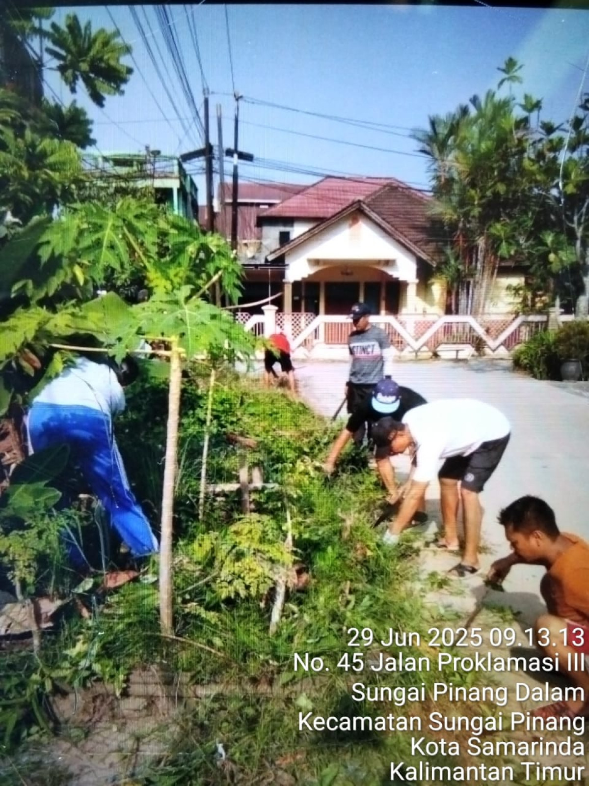 KERJA BAKTI