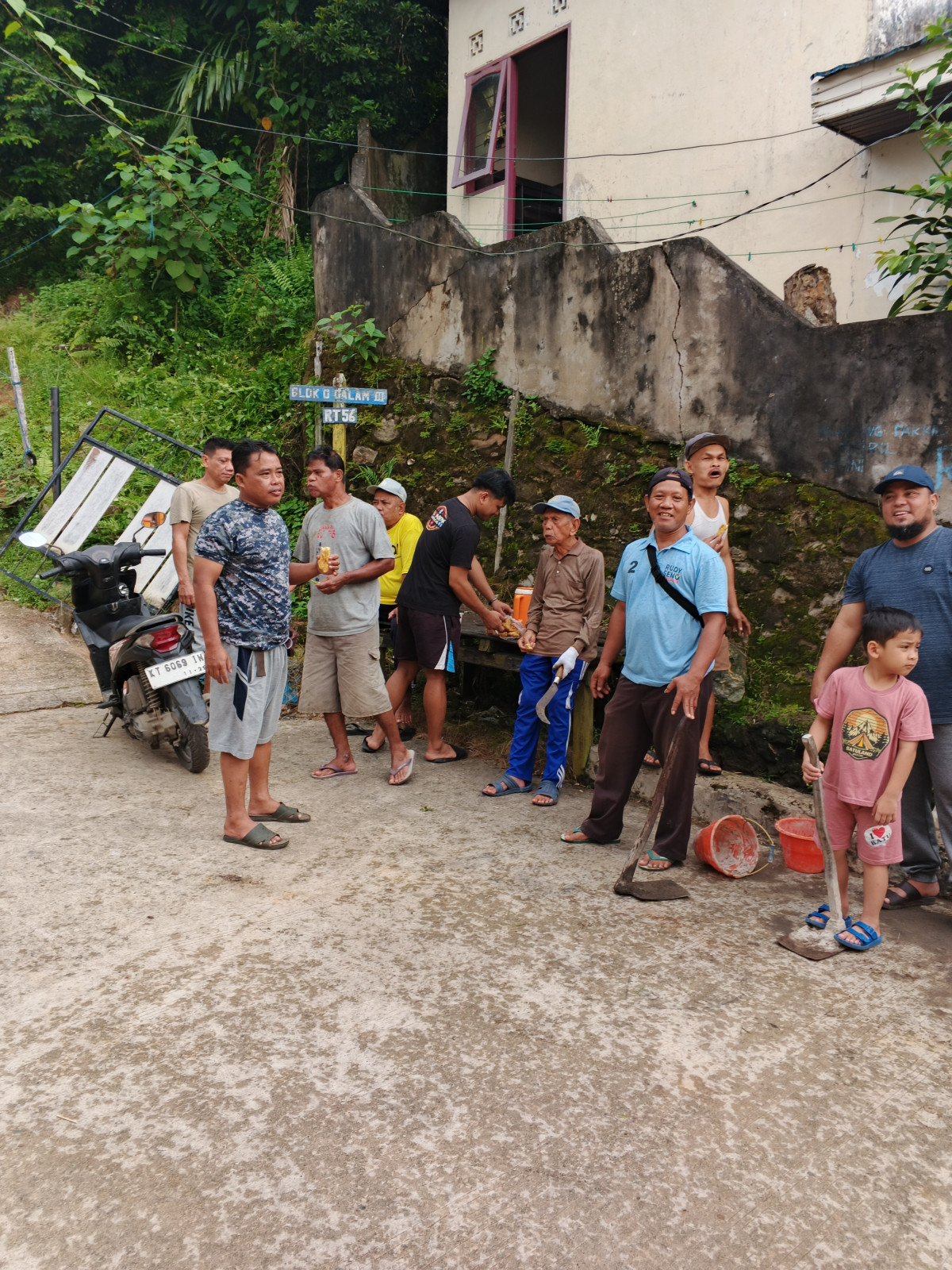 Kerja bakti/ gotong royong