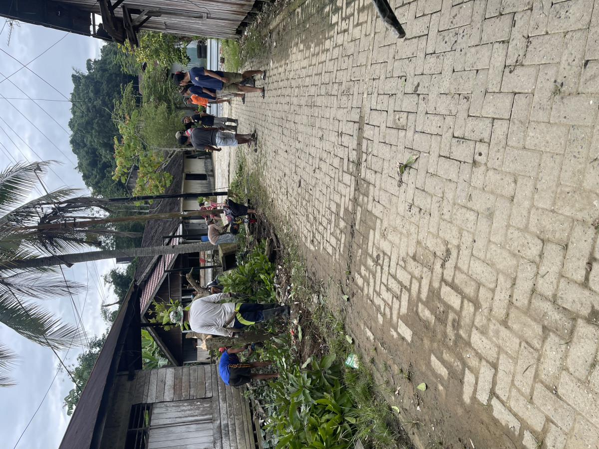 Kerja bakti RT 63