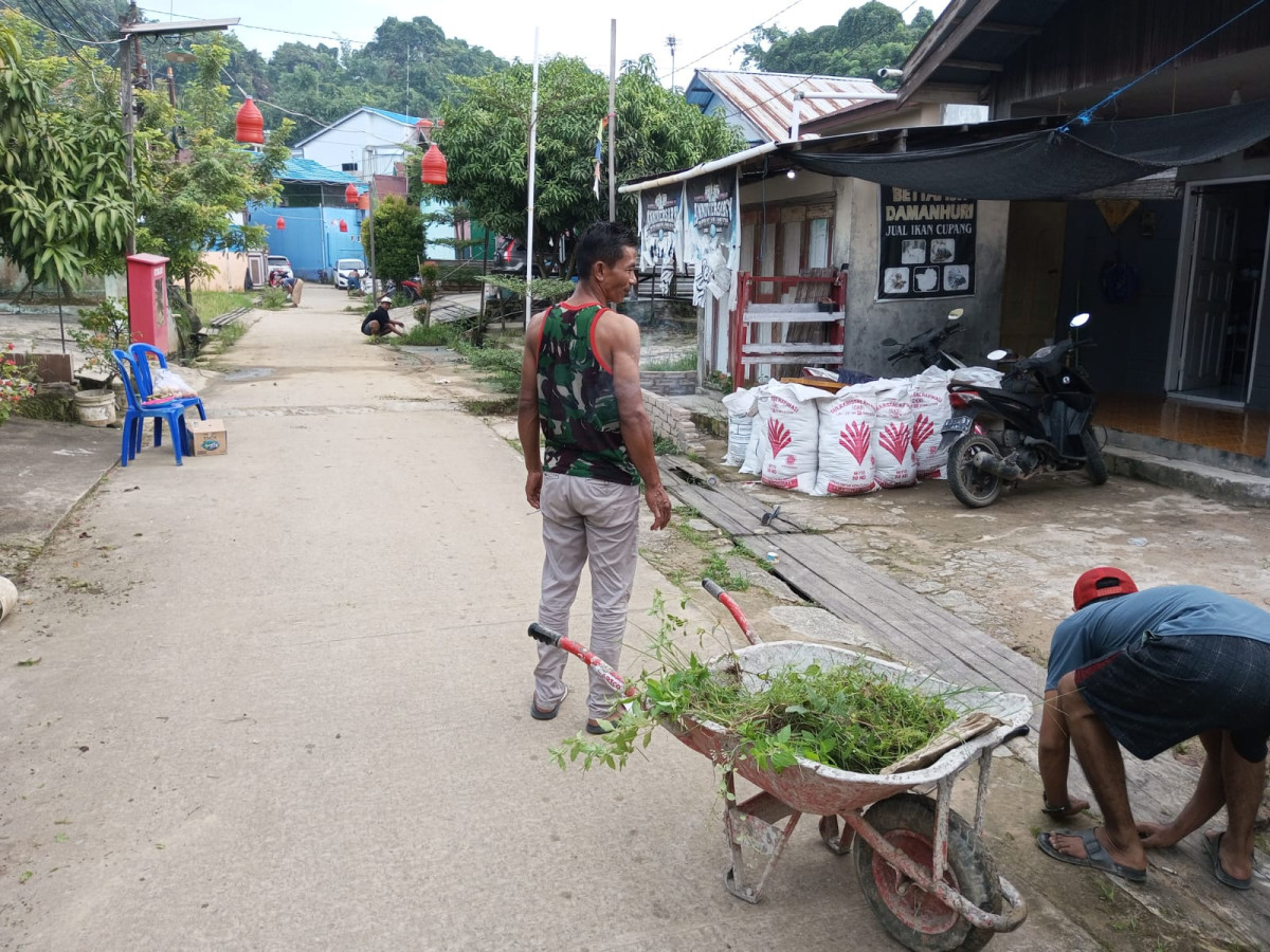 Gotong royong probebaya RT 73
