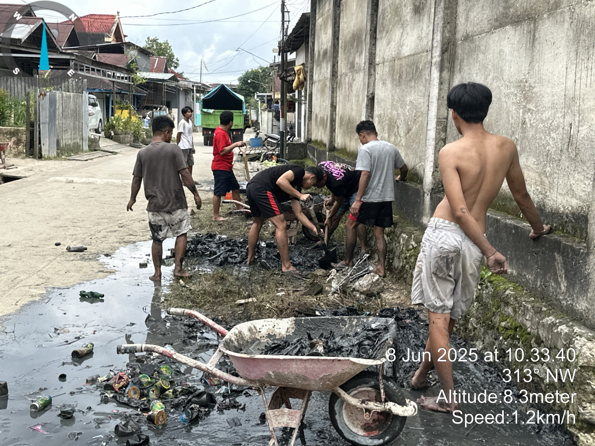 Kerja bakti bersama