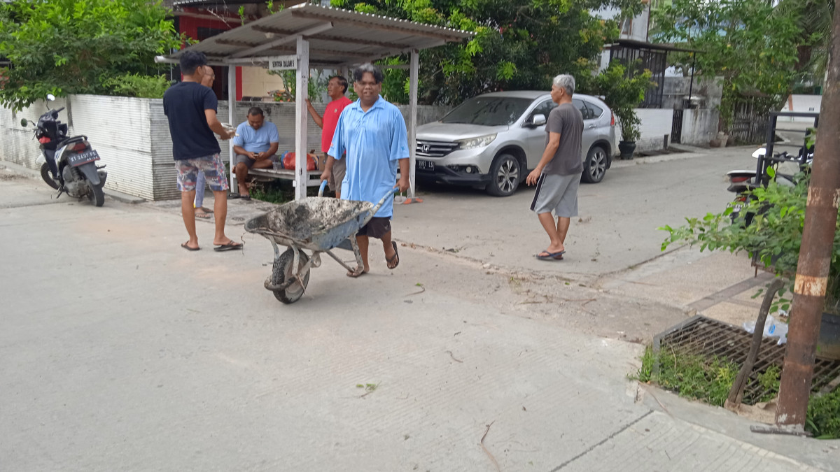 KERJA BAKTI