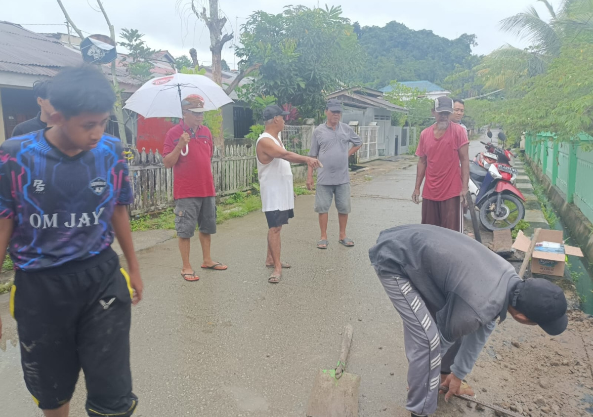 Kerja bakti bersama