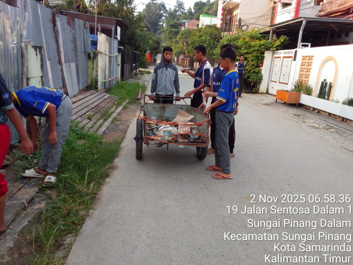Kegiatan Kerja Bakti