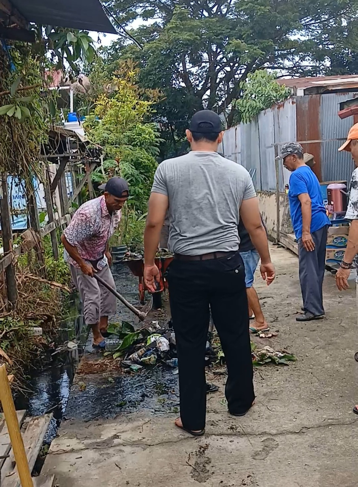 Gotong royong