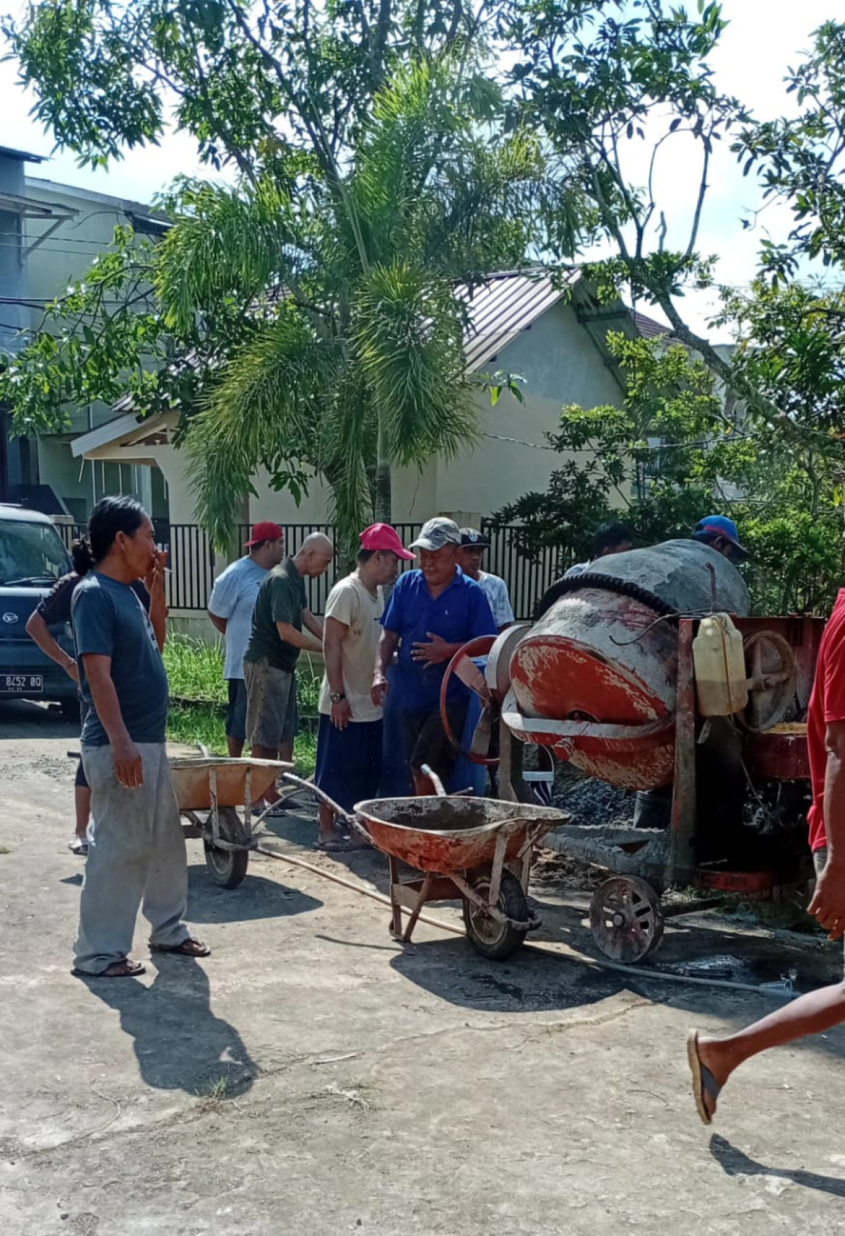 Kerja bakti warga
