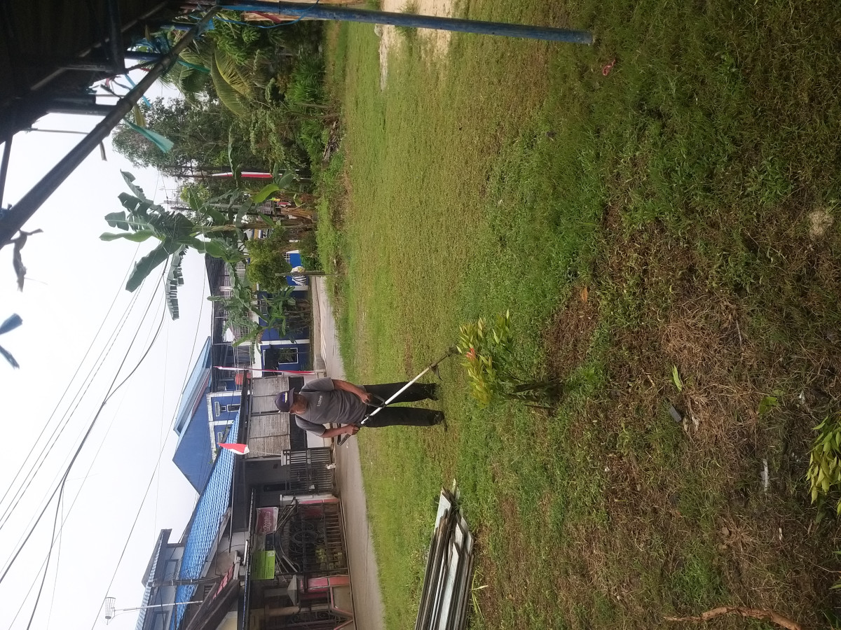 Kerja bakti / gotong royong warga