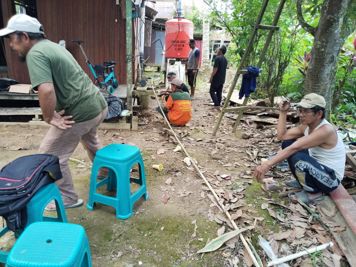 Kerja bakti RT 12