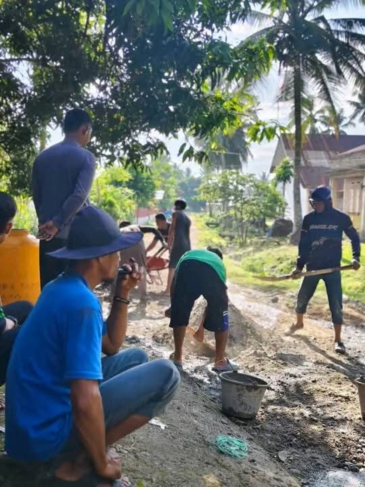 Kerja bakti Gang ayu Rt 12