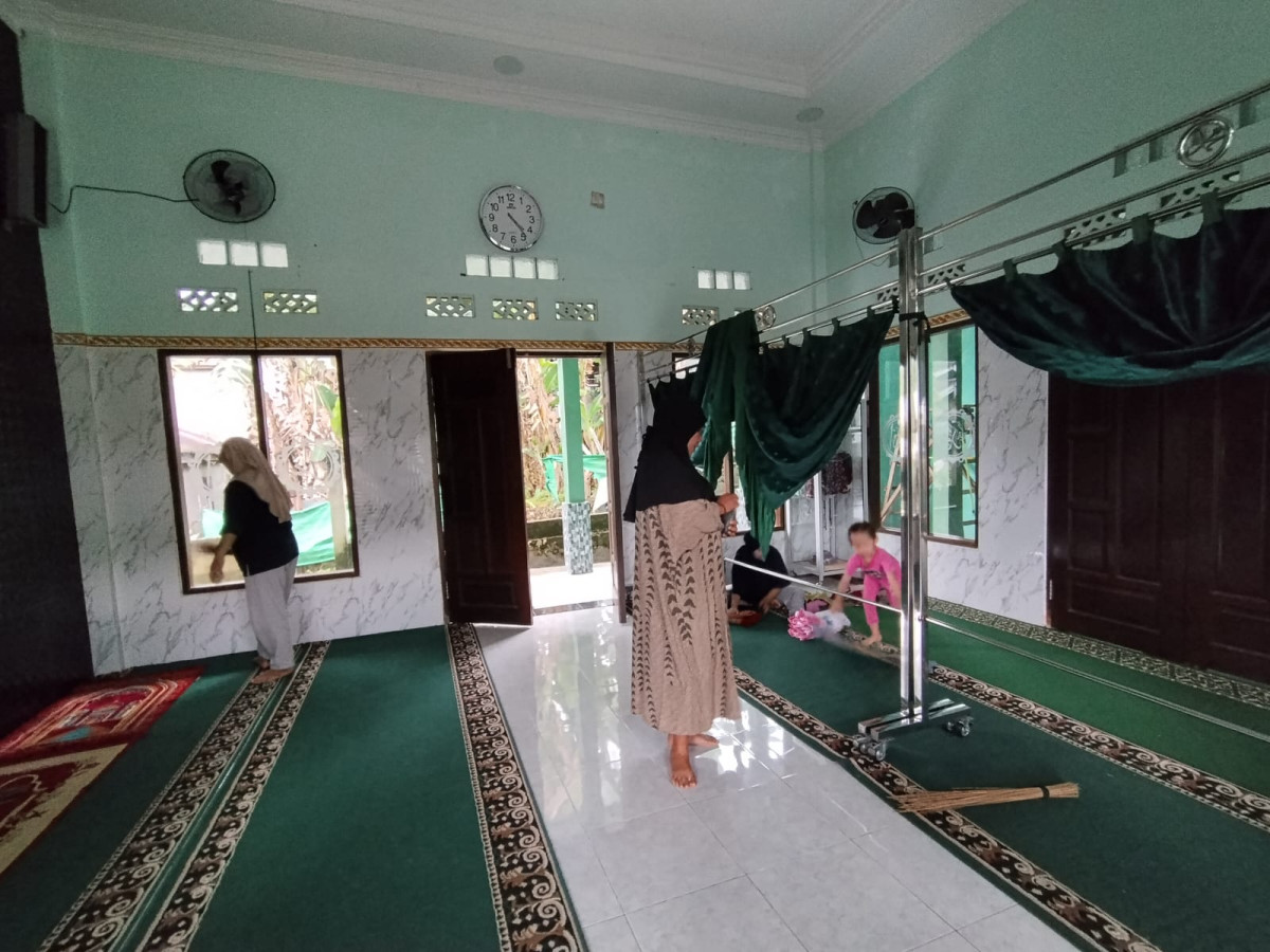 Jalan Tri darma, Gang ayu, RT 12
