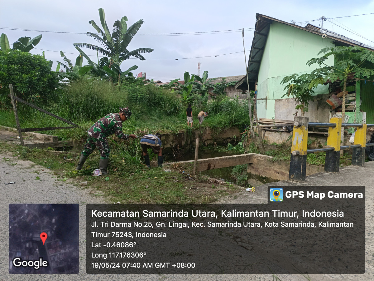 Bersih sungai Talangsari dan lingkungan