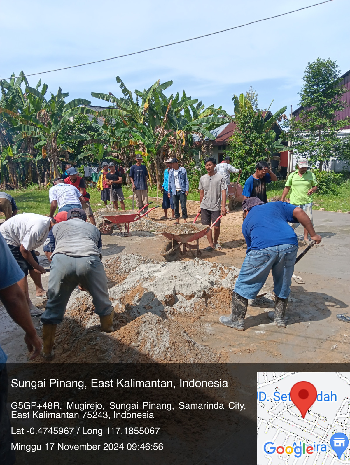 Pengecoran lapangan bulu tangkis
