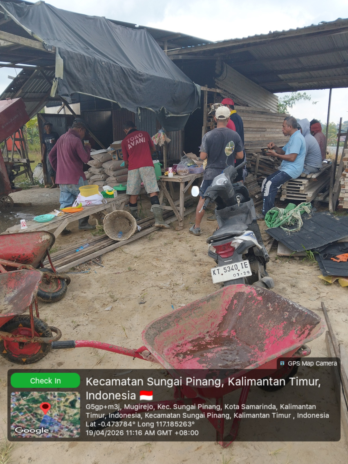 Pengecoran lantai Masjid