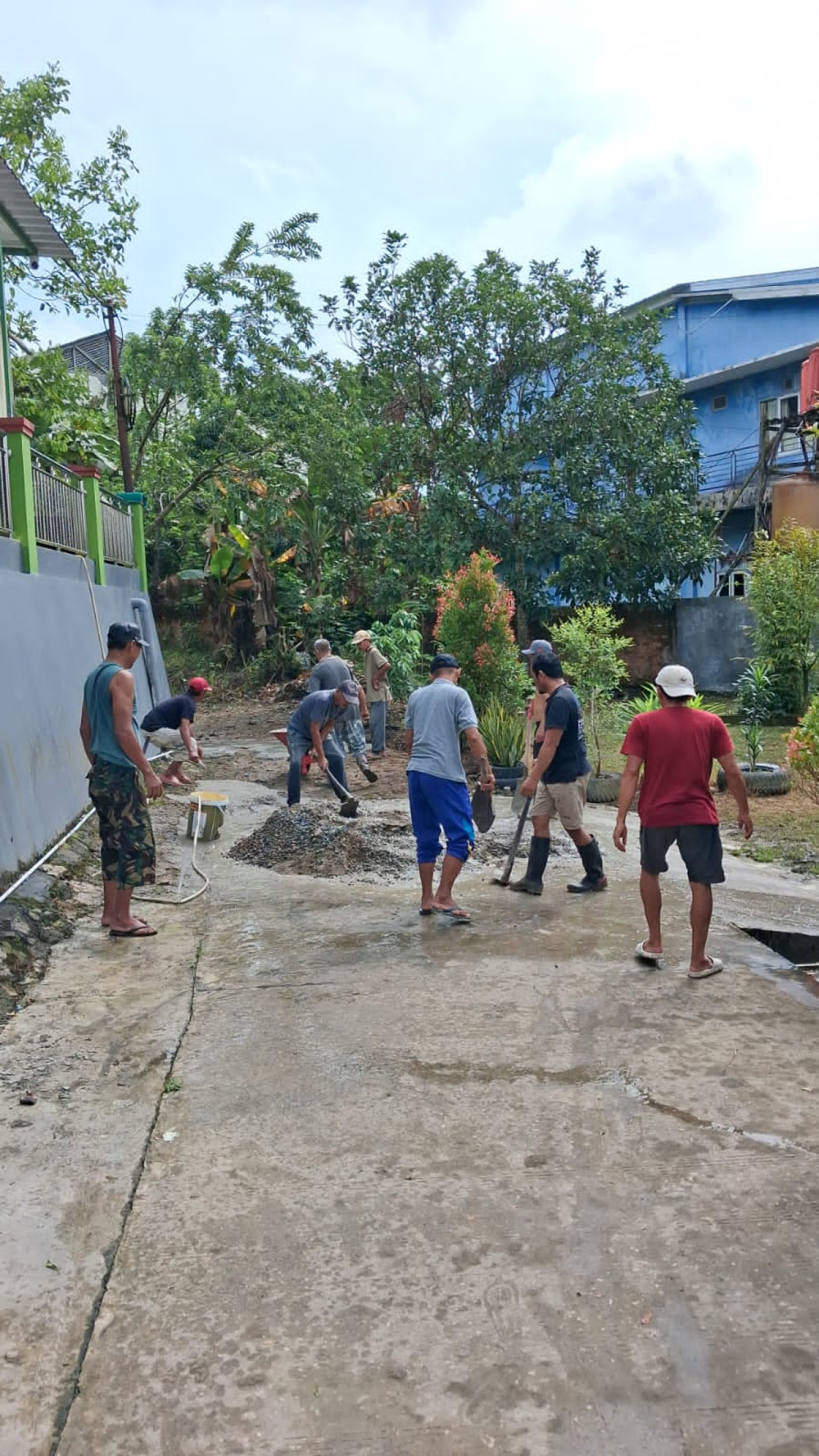 Pengecoran halaman Langgar