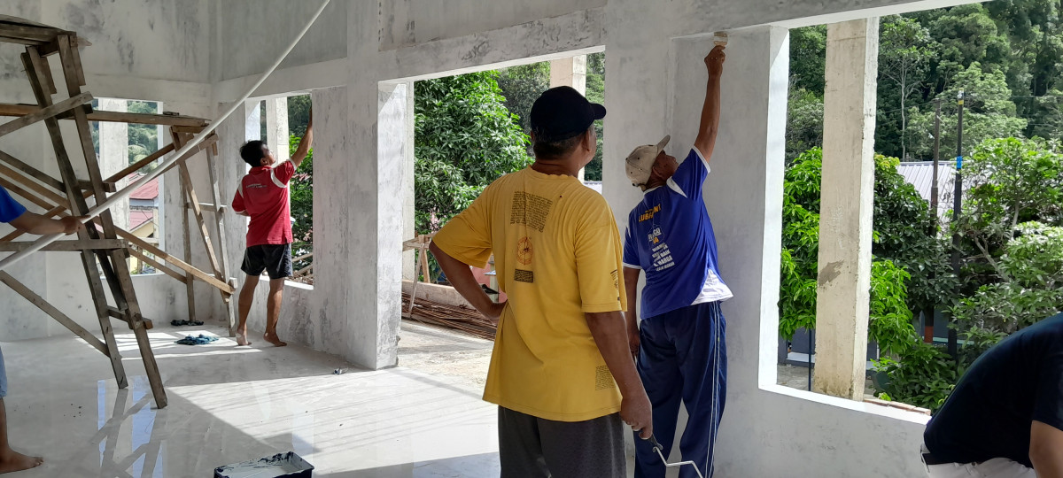 Pengecatan langgar AL AMIN