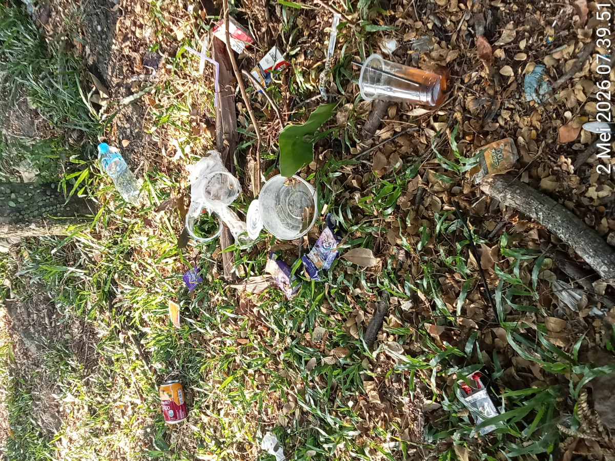 Kegiatan kerja bakti RT 01