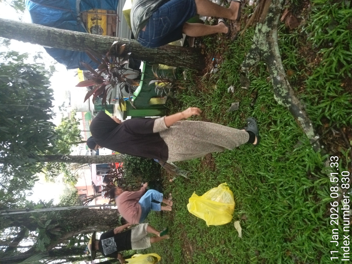 Kegiatan kerja Bakti RT 01